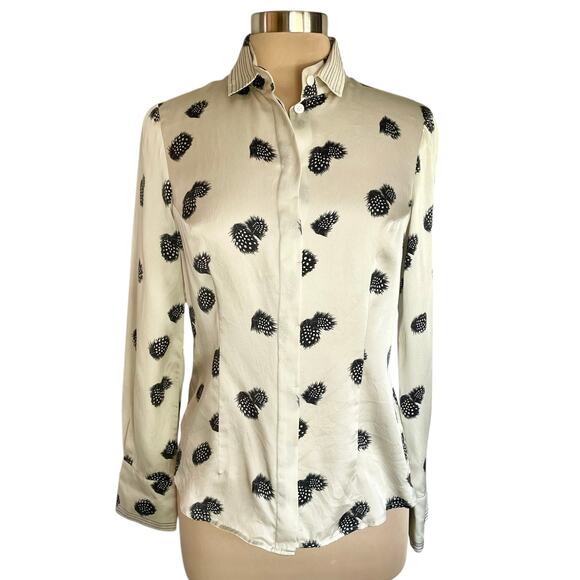 Worth Silk Blouse Cream Black Feather Print Button Down Size 6 Career Work Wear - Picture 1 of 10